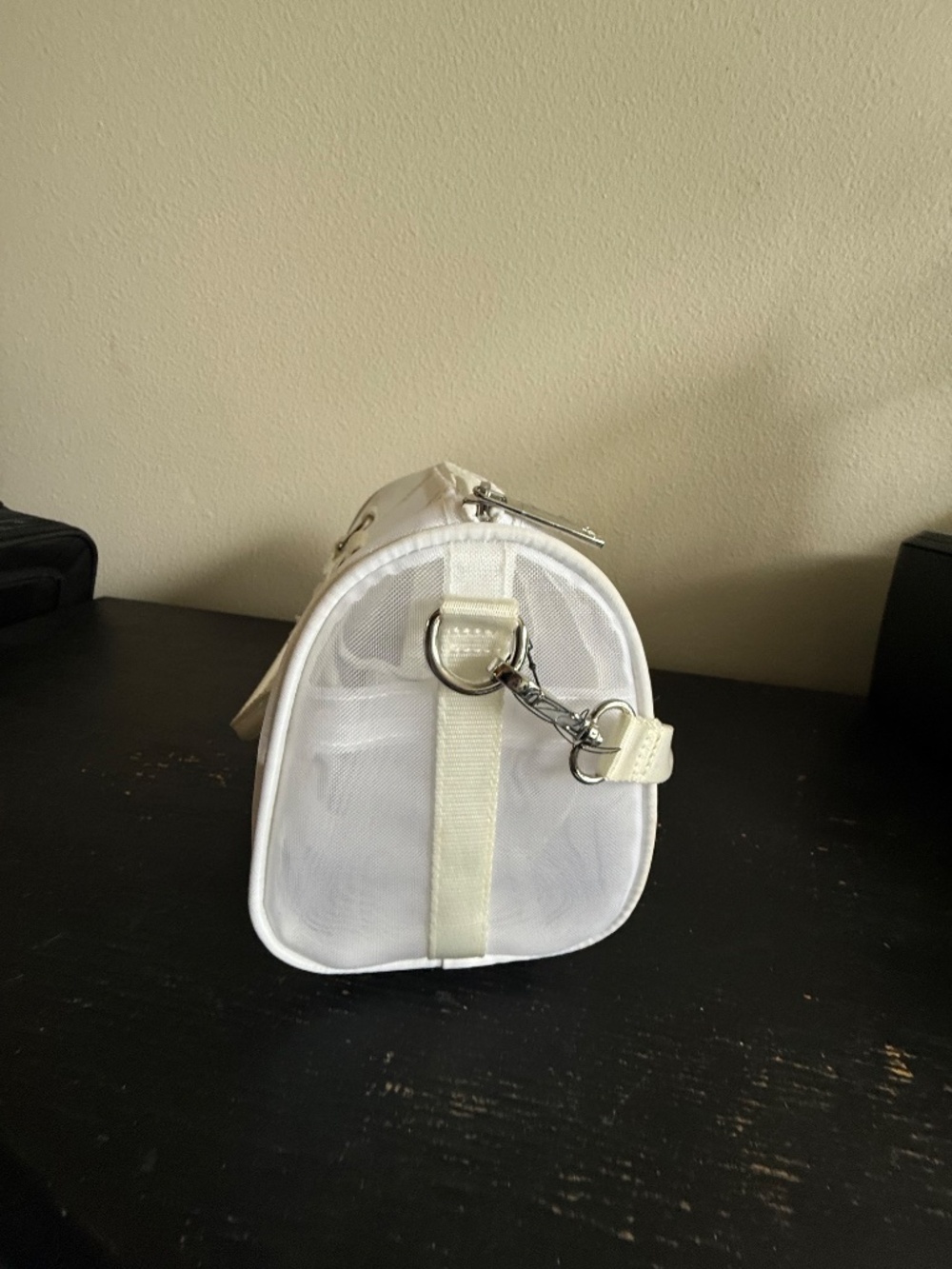 🦉ALO DUFFEL BAG PURSE - Picture 6 of 9